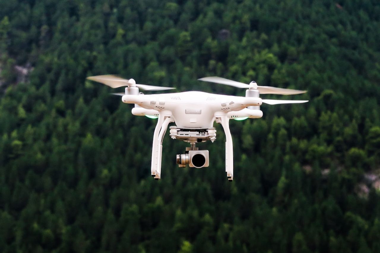 FCCのDJIダミー会社追跡が示す新たな執行時代