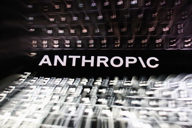 Anthropic vs OpenAI: Revenue Race Sets Up AI Mega-IPOs