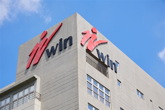 光インターコネクトがAIデータセンターの新たなボトルネックに浮上