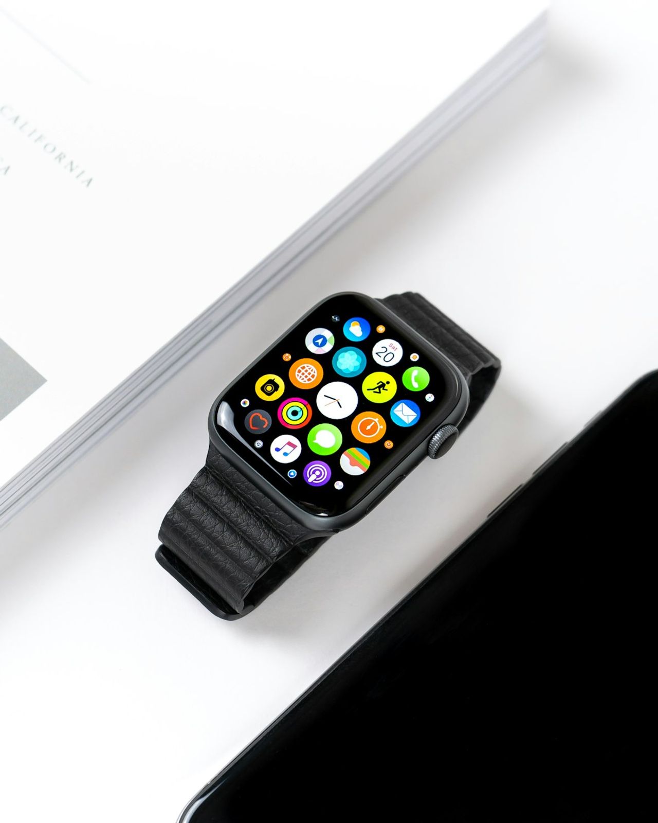 InP不足とApple Watchセンサー需要の急増が交錯:TASCの2026年下期シグナル