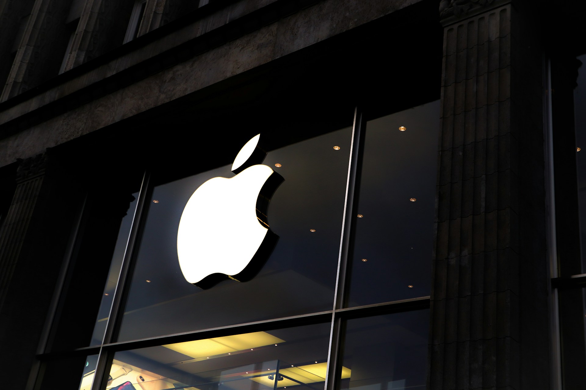 AppleがAlibabaのQwenモデルを通じて中国でAIを展開