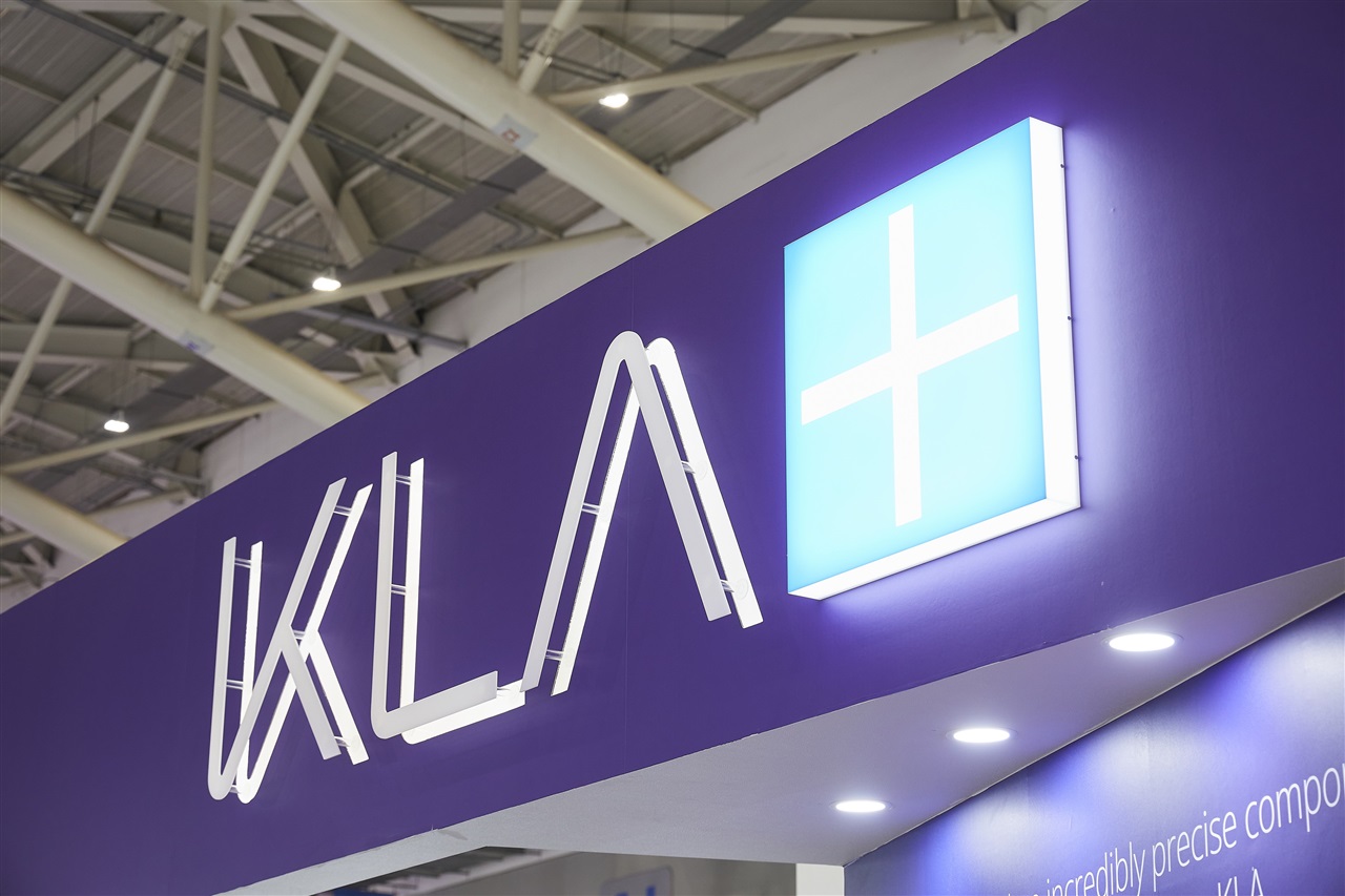 KLAの2000億ドル予測、半導体設備投資サイクルの長期化を示唆